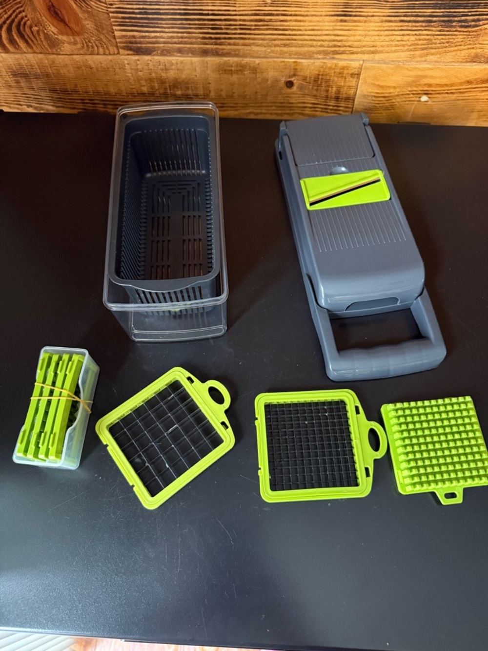 Vegetable/Food Chopper with Green Interchangeable Inserts